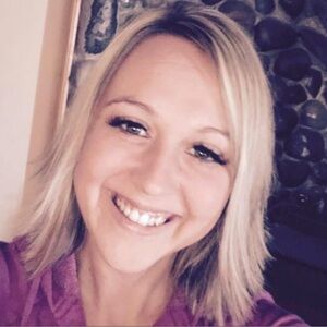 Meet your Posher, Dusti